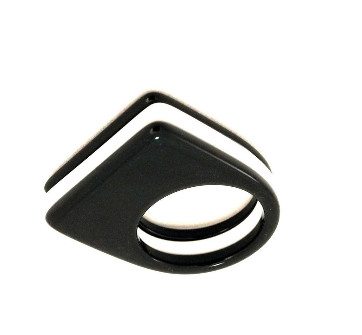 anello bianco nero optical style