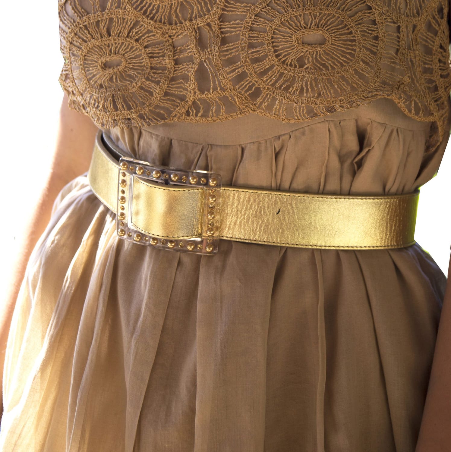 Cintura oro con fibbia gioiello cornice perle swarovski